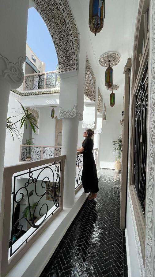 Dollar Des Sables & Riad Marrakesh