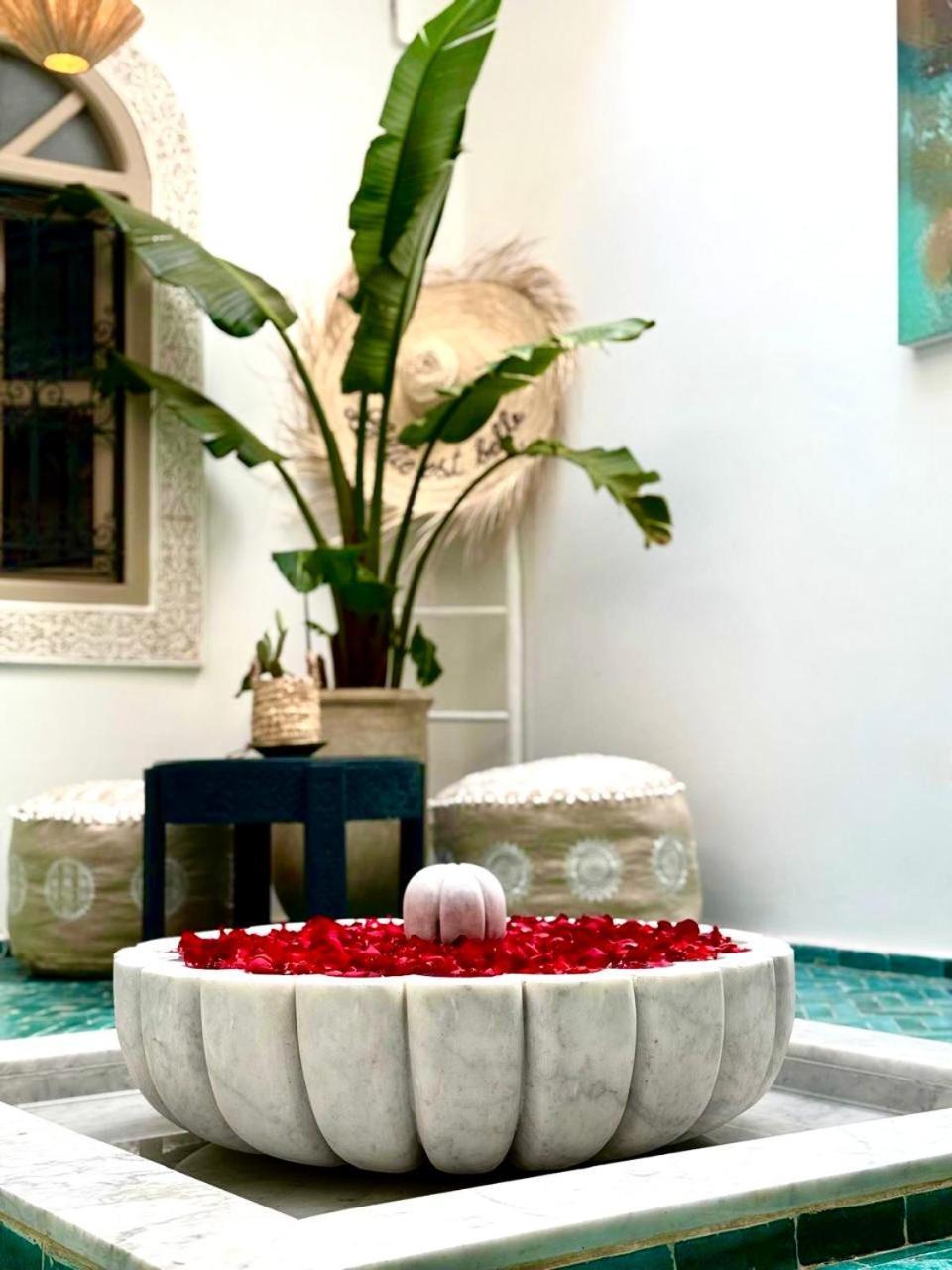Dollar Des Sables & Riad Marrakesh